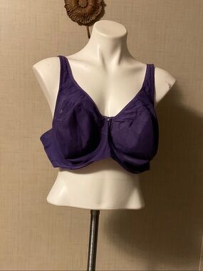 Supportive Full-Coverage Bra in Purple